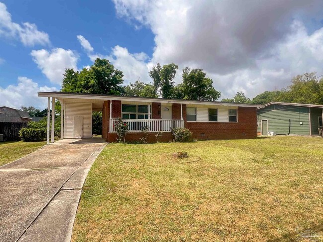 property at 3631 Forest Glen Dr