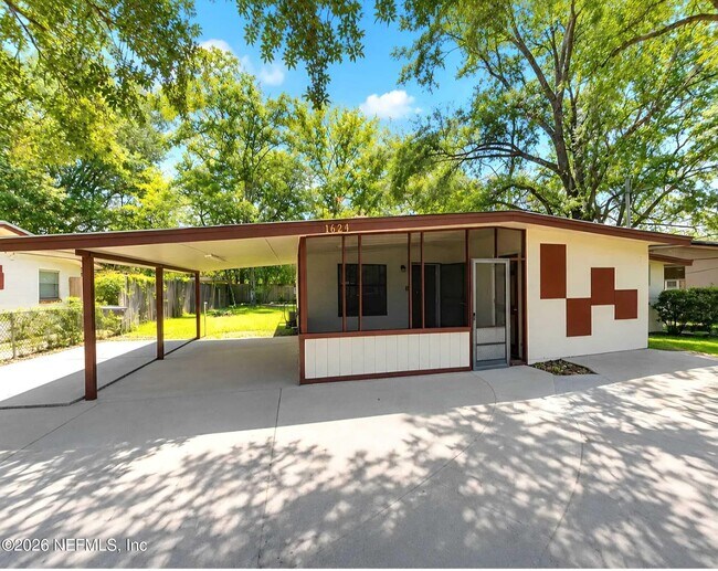 property at 1623 Alfen St