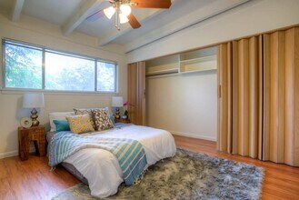 3011 Whitis Ave in Austin, TX - Foto de edificio - Building Photo