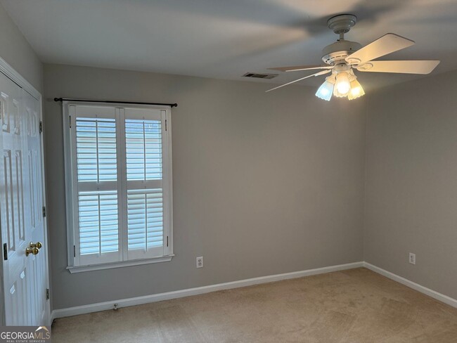 1568 Ridge Point Dr NW in Lawrenceville, GA - Foto de edificio - Building Photo