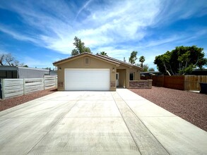 1914 Colorado Blvd in Bullhead City, AZ - Building Photo - Building Photo