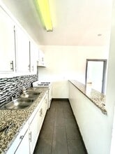 1339 S Sycamore Ave in Los Angeles, CA - Building Photo - Building Photo
