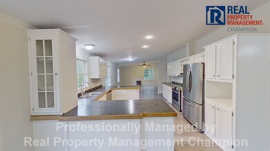 20 Deer Ridge Dr E in Hampstead, NC - Building Photo - Building Photo