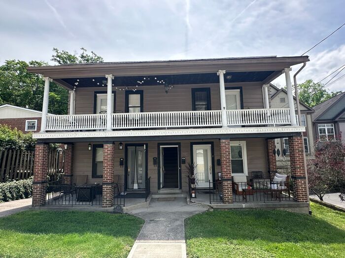 438 Stanley Ave in Cincinnati, OH - Building Photo