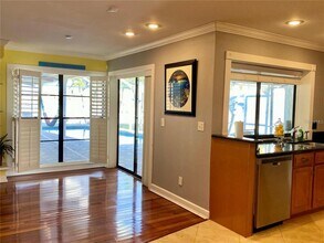 6310 Cocoa Ln in Apollo Beach, FL - Building Photo - Building Photo