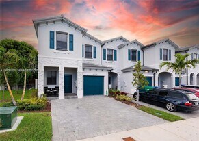 28754 SW 134th Ct in Homestead, FL - Building Photo