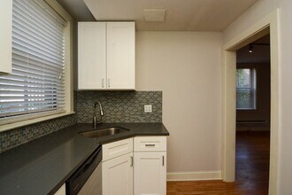 2326 N Rockwell St in Chicago, IL - Building Photo - Building Photo