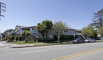 950 Juana Ave Apartments