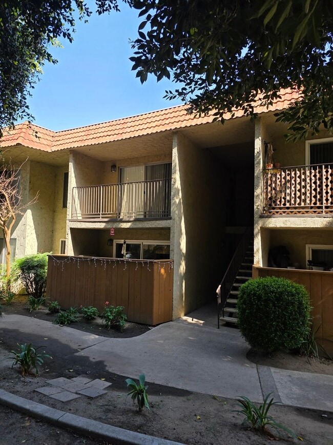 property at 589 N Johnson Ave
