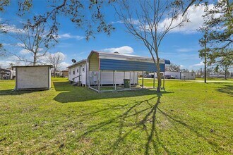37 Private Rd 6065 in Dayton, TX - Building Photo - Building Photo
