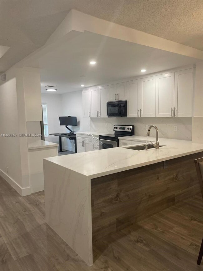 property at 4136 Pine Ridge Ln