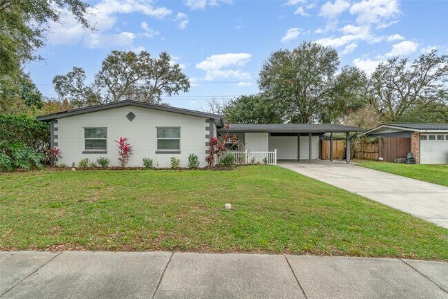 2524 Dellwood Dr in Orlando, FL - Building Photo - Building Photo