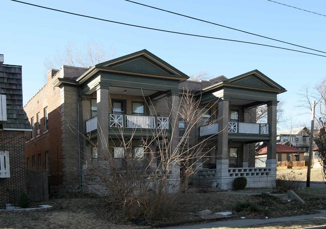 Fayetta in Kansas City, MO - Foto de edificio - Building Photo