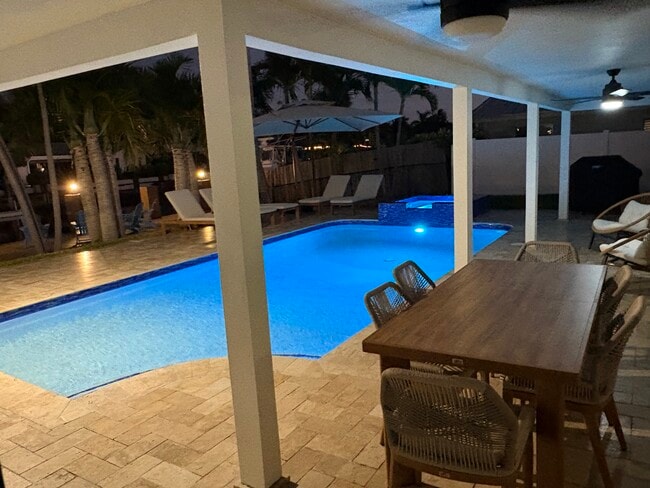 4440 NE 26th Ave in Lighthouse Point, FL - Building Photo - Building Photo