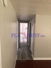 8281 Charlin Pkwy in Orlando, FL - Building Photo - Building Photo