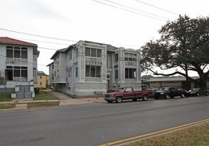 2833 Napoleon Ave in New Orleans, LA - Building Photo