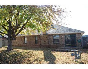 5225 SE 82nd St in Oklahoma City, OK - Building Photo - Building Photo