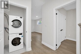 19 Lambton Ave in Toronto, ON - Building Photo - Building Photo