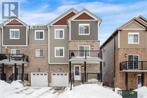 46 Andean Ln in Barrie, ON - Building Photo