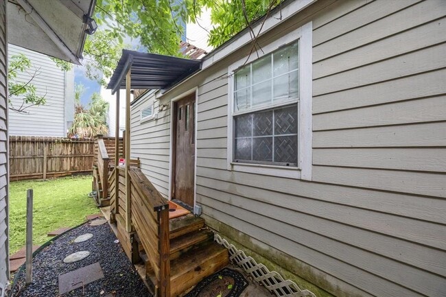 914 Snover St in Houston, TX - Building Photo - Building Photo