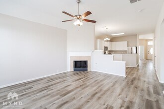 2720 Maple Creek Dr in Fort Worth, TX - Building Photo - Building Photo