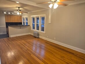 862 Nottingham Rd, Unit 2S in Grosse Pointe Park, MI - Building Photo - Building Photo