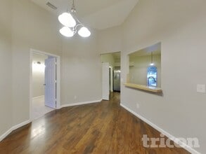 4716 Hunts Ct in Plant City, FL - Building Photo - Building Photo