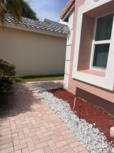 1166 NW 171st Terrace in Pembroke Pines, FL - Building Photo - Building Photo