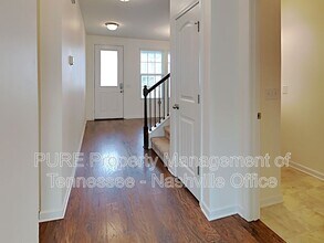 819 Kennear Ln in Mount Juliet, TN - Building Photo - Building Photo