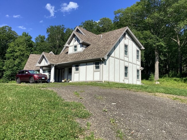 property at 150B Hanover Rd