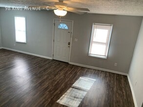 98 King Ave in Columbus, OH - Building Photo - Building Photo