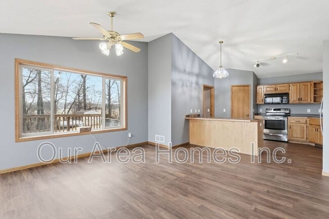 1778 Klondike Dr NE in East Bethel, MN - Building Photo - Building Photo