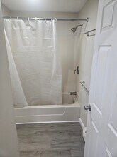 264 Richards Ave in Paxton, MA - Foto de edificio - Building Photo