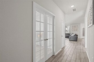 10049 Adams Ln in Krugerville, TX - Building Photo - Building Photo