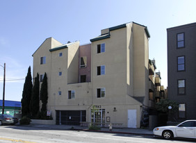 02943 Apartments