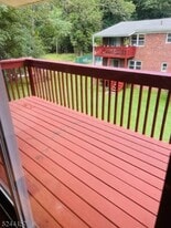 69 Fox Hill Dr in Dover, NJ - Building Photo