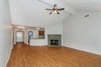 18714 Timber Spring Dr in Humble, TX - Building Photo - Building Photo