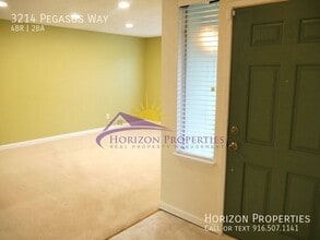 3214 Pegasus Way in Sacramento, CA - Building Photo - Building Photo