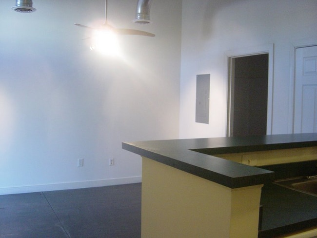 302 Goshen St in Richmond, VA - Building Photo - Building Photo