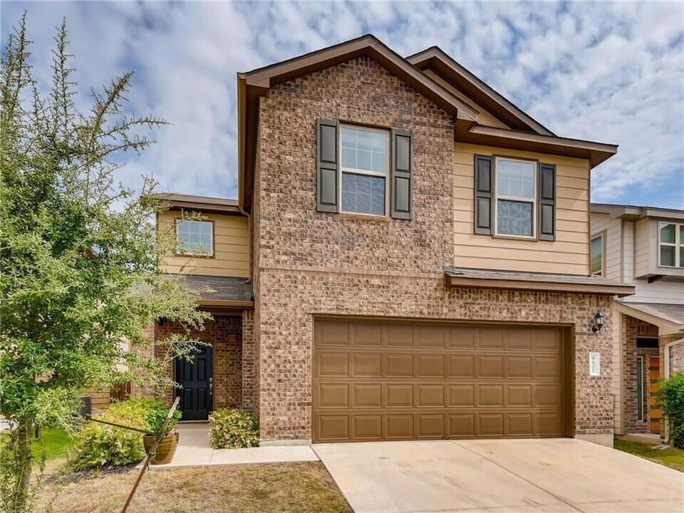 9801 Tolima Dr in Austin, TX - Foto de edificio