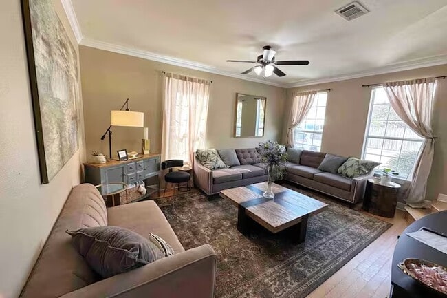 2210 Christian St in Baton Rouge, LA - Building Photo - Building Photo