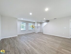 3821 SW 43rd Ct, Unit 211 in Ocala, FL - Building Photo - Building Photo