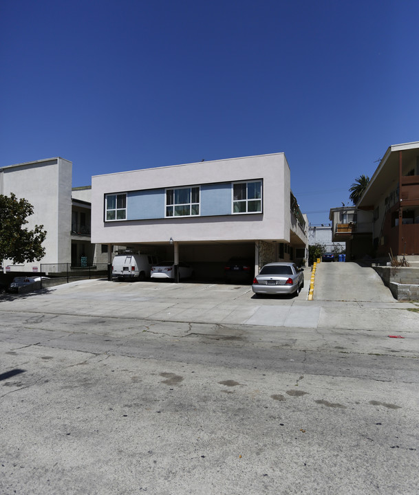 958 S Gramercy Dr in Los Angeles, CA - Building Photo