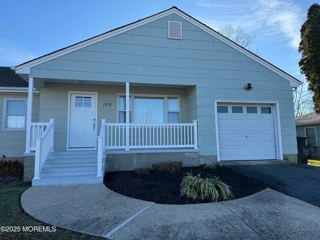 property at 109 Westwood Dr