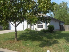 2721 Breezy Point Cove in Round Rock, TX - Building Photo - Building Photo