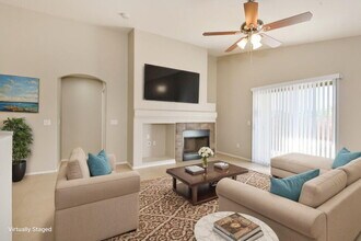 8301 W Melanitta Dr in Tucson, AZ - Foto de edificio - Building Photo