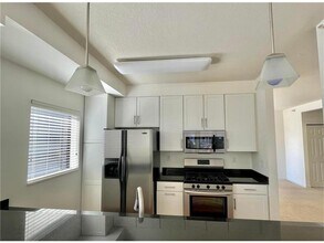 7601 Aldrich Ave S-Unit -119 in Minneapolis, MN - Building Photo - Building Photo