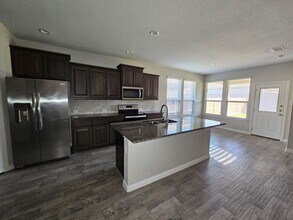 1029 Nelson Pl in Burleson, TX - Building Photo - Building Photo