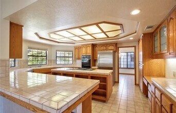 3456 Los Sicomoros Ln in Fallbrook, CA - Building Photo - Building Photo