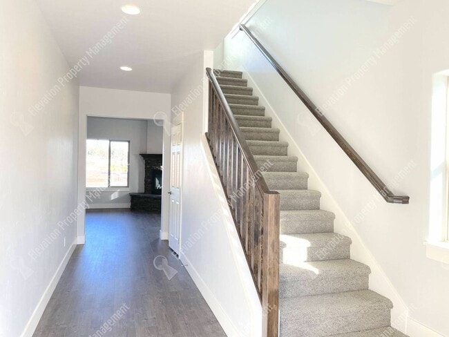 20584 Rolen Ave in Bend, OR - Building Photo - Building Photo